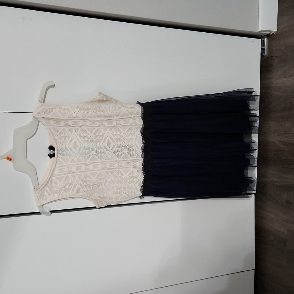 Dress - lace & tulle